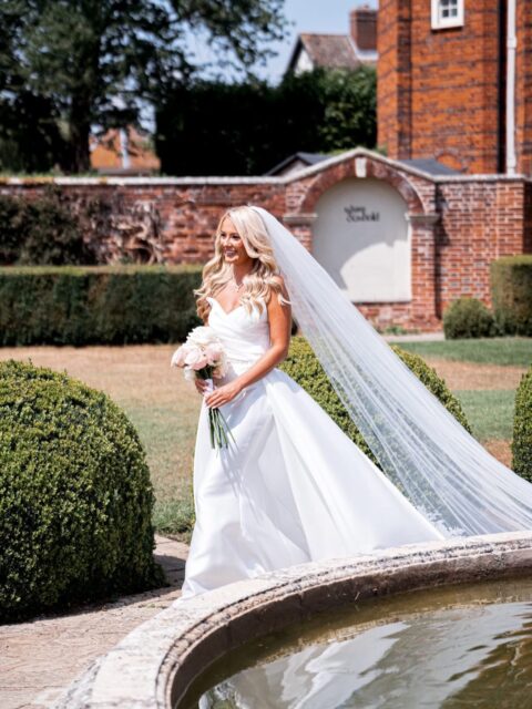 The beautiful @_gracepalmerx & husband Jake on their wedding day 🥹✨

Grace looks stunning in @dandolondon Julia Robert’s dress 🤍
It’s time to find your dream gown. Book your appointment with us today ✨